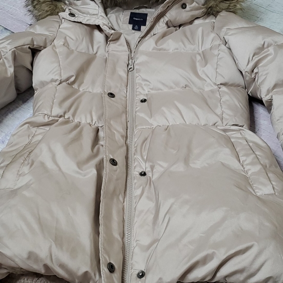 Kid’s Gap Hooded Puffer Coat - Picture 5 of 11